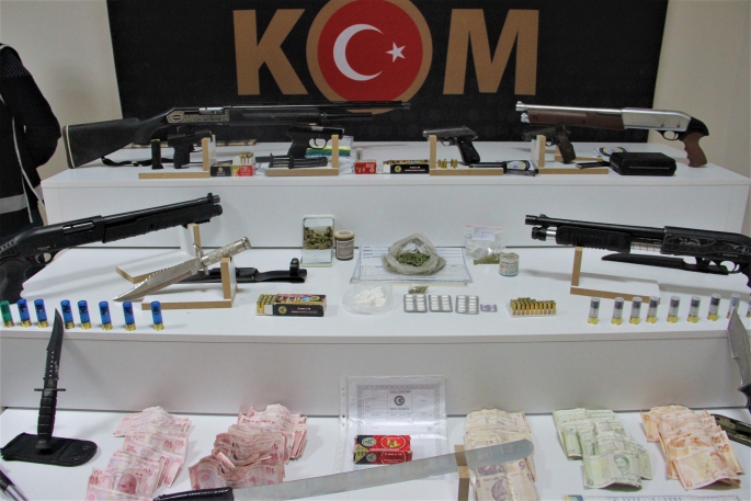 Elazığ’da silindir operasyonu: 22 gözaltı