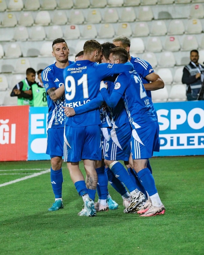 ERZURUMSPOR SAHASINI RAKİPLERİNE DAR EDİYOR