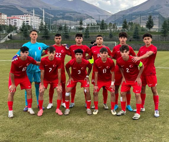 U16 MİLLİ TAKIM TURNUVAYA GALİBİYETLE BAŞLADI